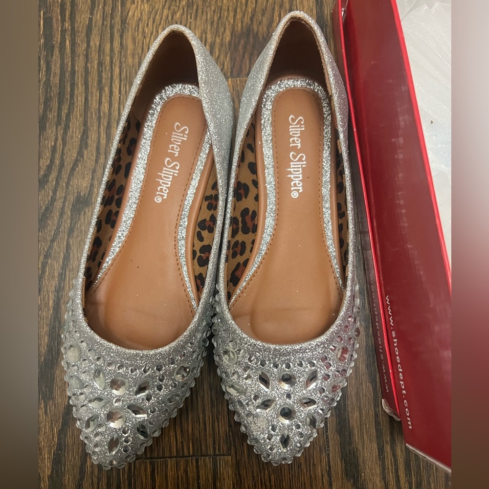 Silver slipper rhinestone shoes